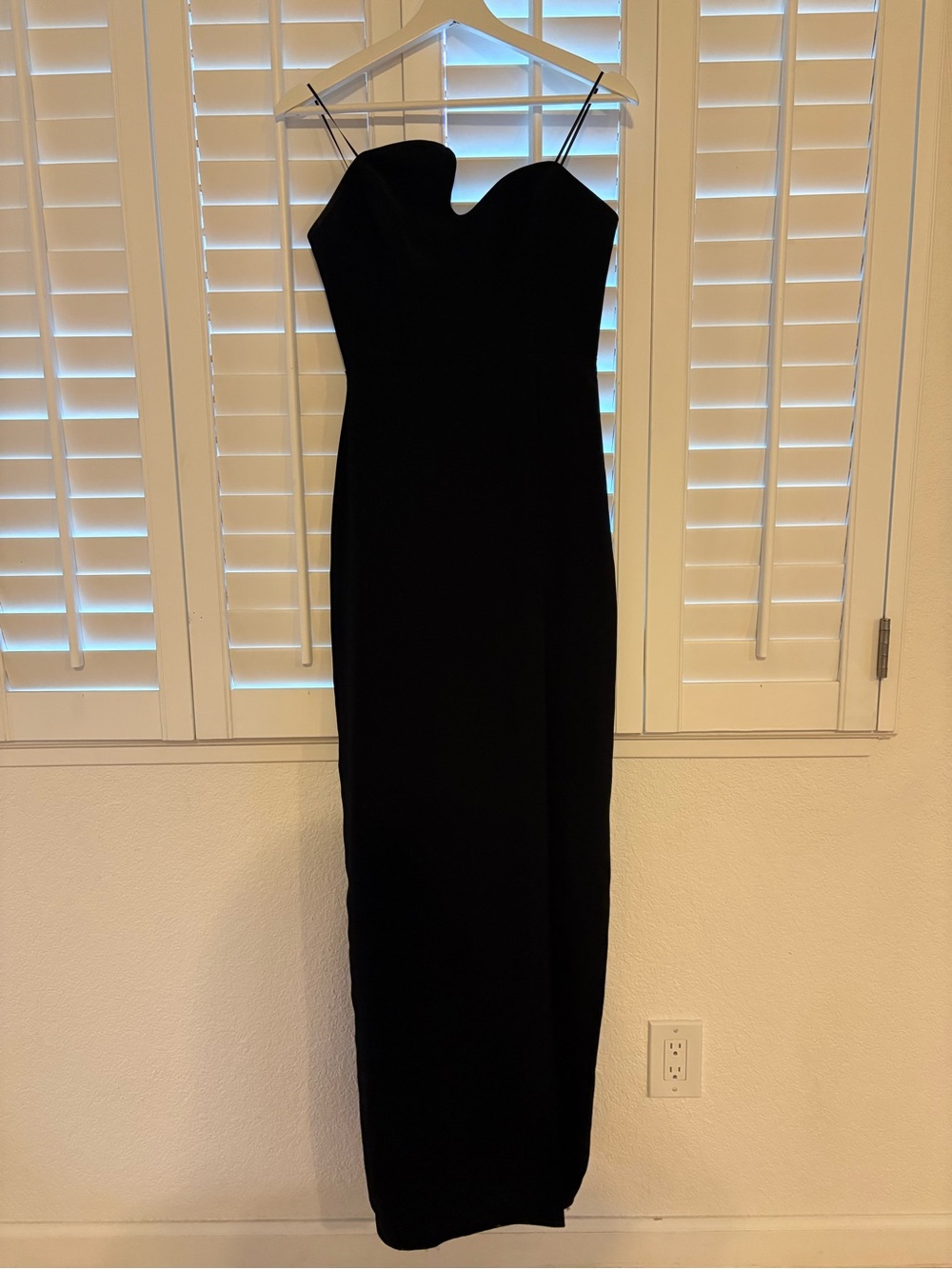 Amanda Uprichard Strapless Puzzle Gown in Black - Picture 2 of 5